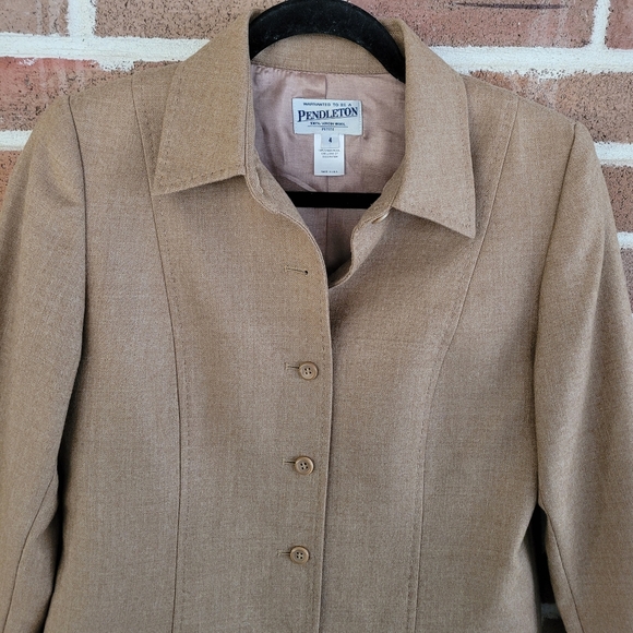 Pendleton 100% Virgin wool blazer - Picture 2 of 8